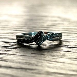 Black/White Diamond Ring 1/20 ct tw Round Sterling Silver